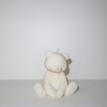Load image into Gallery viewer, Teddy Bear Candle (Beige)
