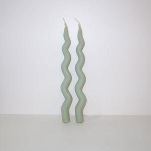 Squiggle Candle (Set of 2 - White)