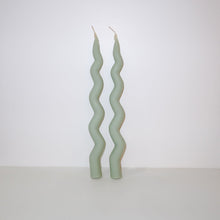 Load image into Gallery viewer, Squiggle Candle (Set of 2 - Pink)
