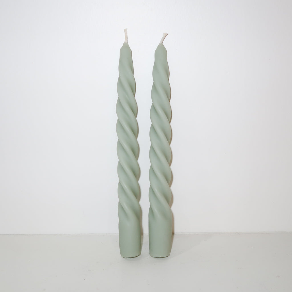 La La twirl candlestick (set of 2 - Sage)