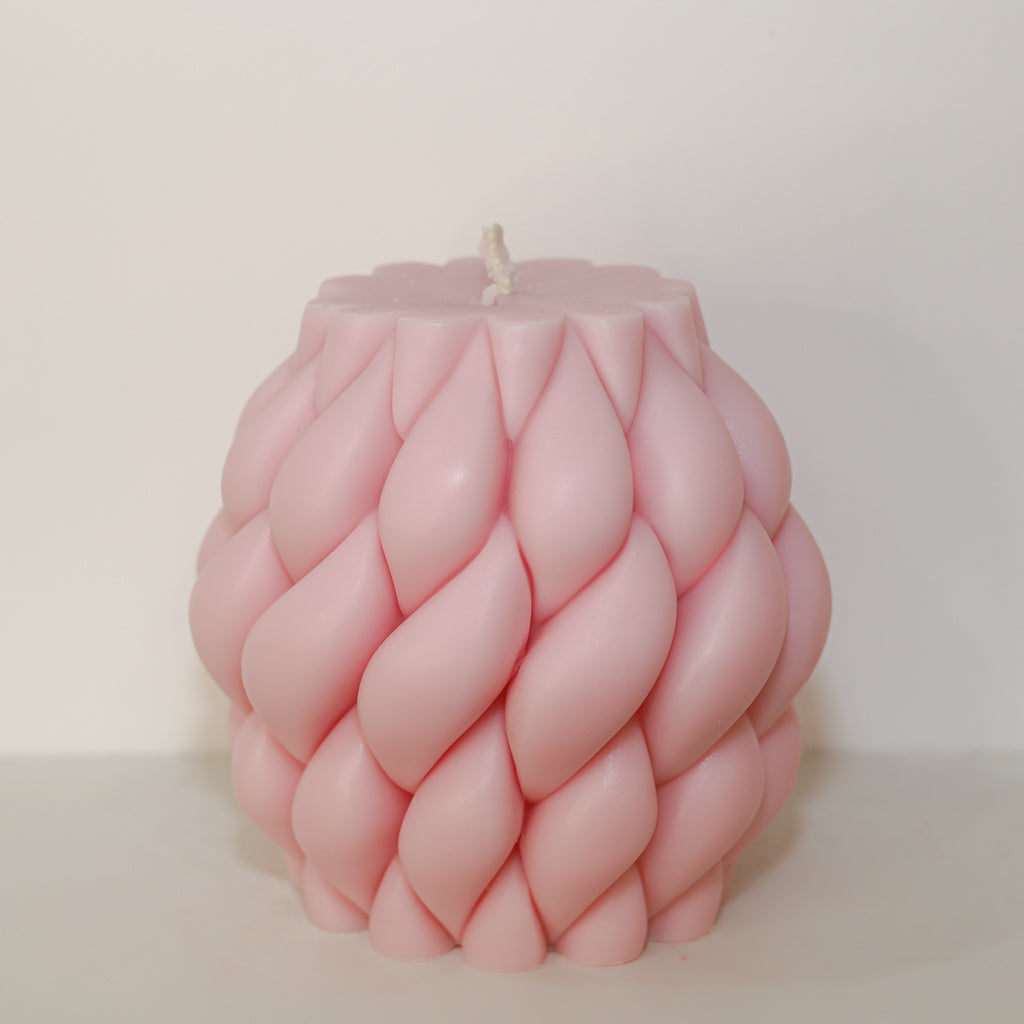 Oliver Twist Candle (Pink)