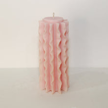 Load image into Gallery viewer, Poppy Frills Candle (Sage)

