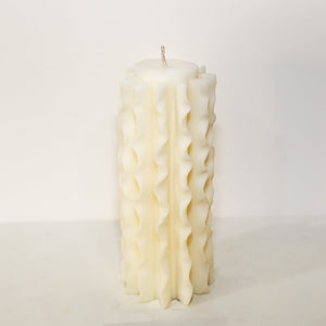 Poppy Frills Candle (Pink)