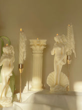 Load image into Gallery viewer, The Botticelli Venus Candle

