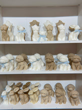 Load image into Gallery viewer, Cavoodle candle (Dark Chocolate)

