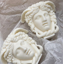 Load image into Gallery viewer, Medusa Bust Candle
